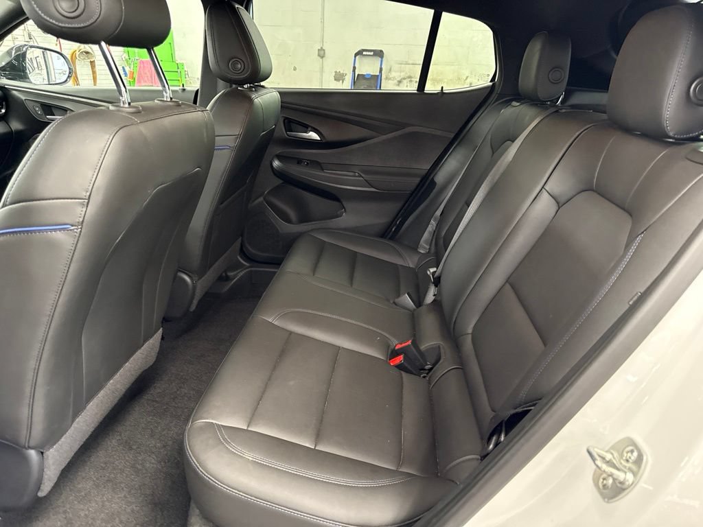 Used 2024 Buick Envista Sport Touring w/ Convenience I Package FWD image 13