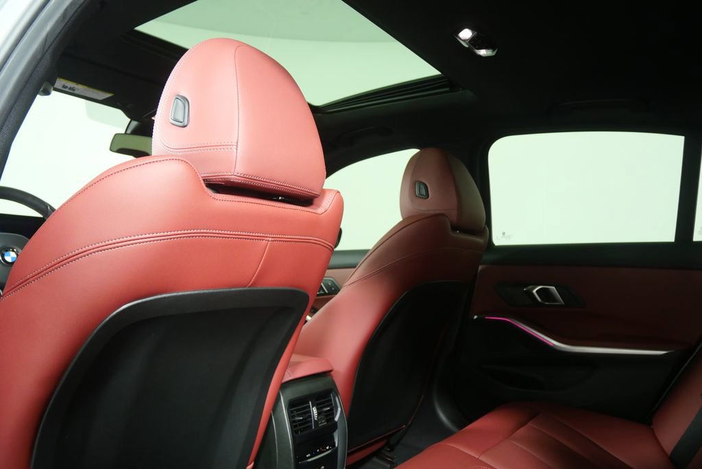 Used 2024 BMW M340i w/ Shadowloine Package image 16