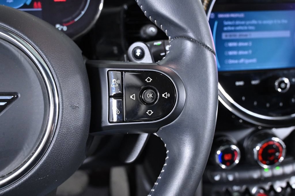 Used 2023 MINI Cooper S w/ Signature Upholstery Package FWD image 13