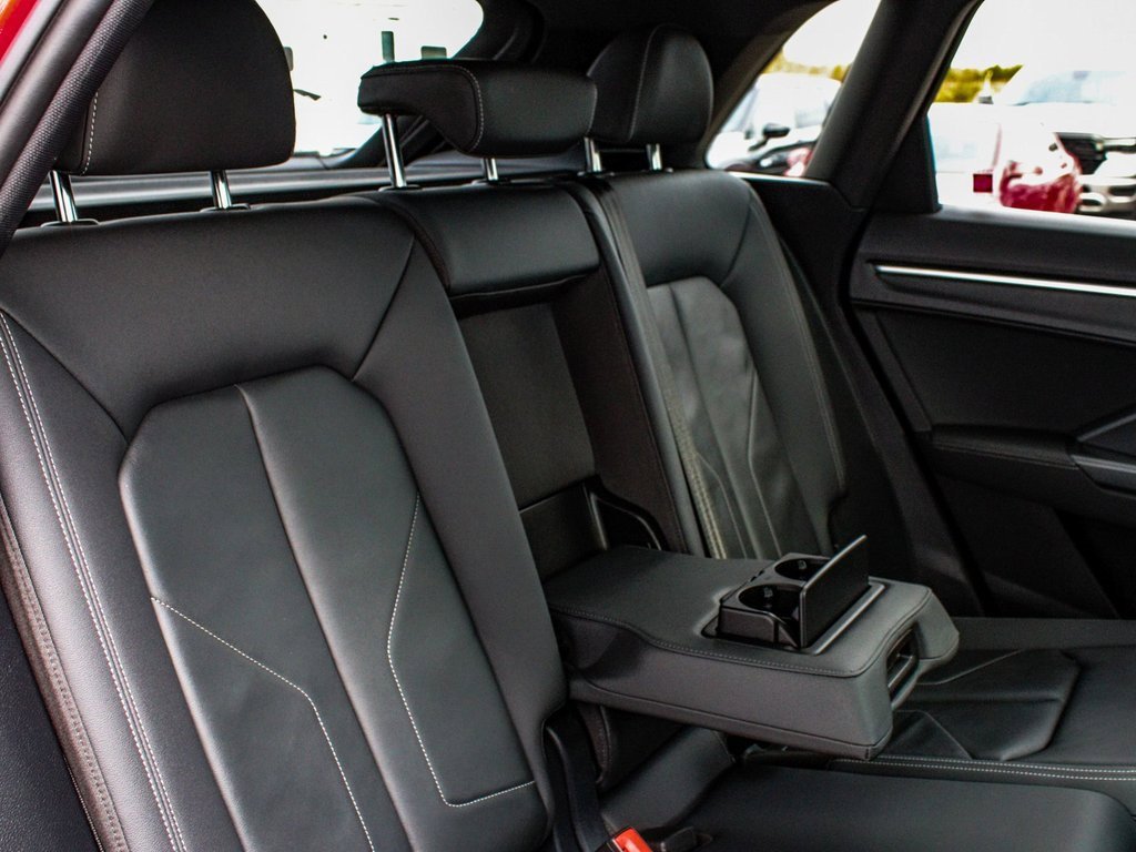 Used 2020 Audi Q3 2.0T Premium Plus w/ Premium Plus Package image 39