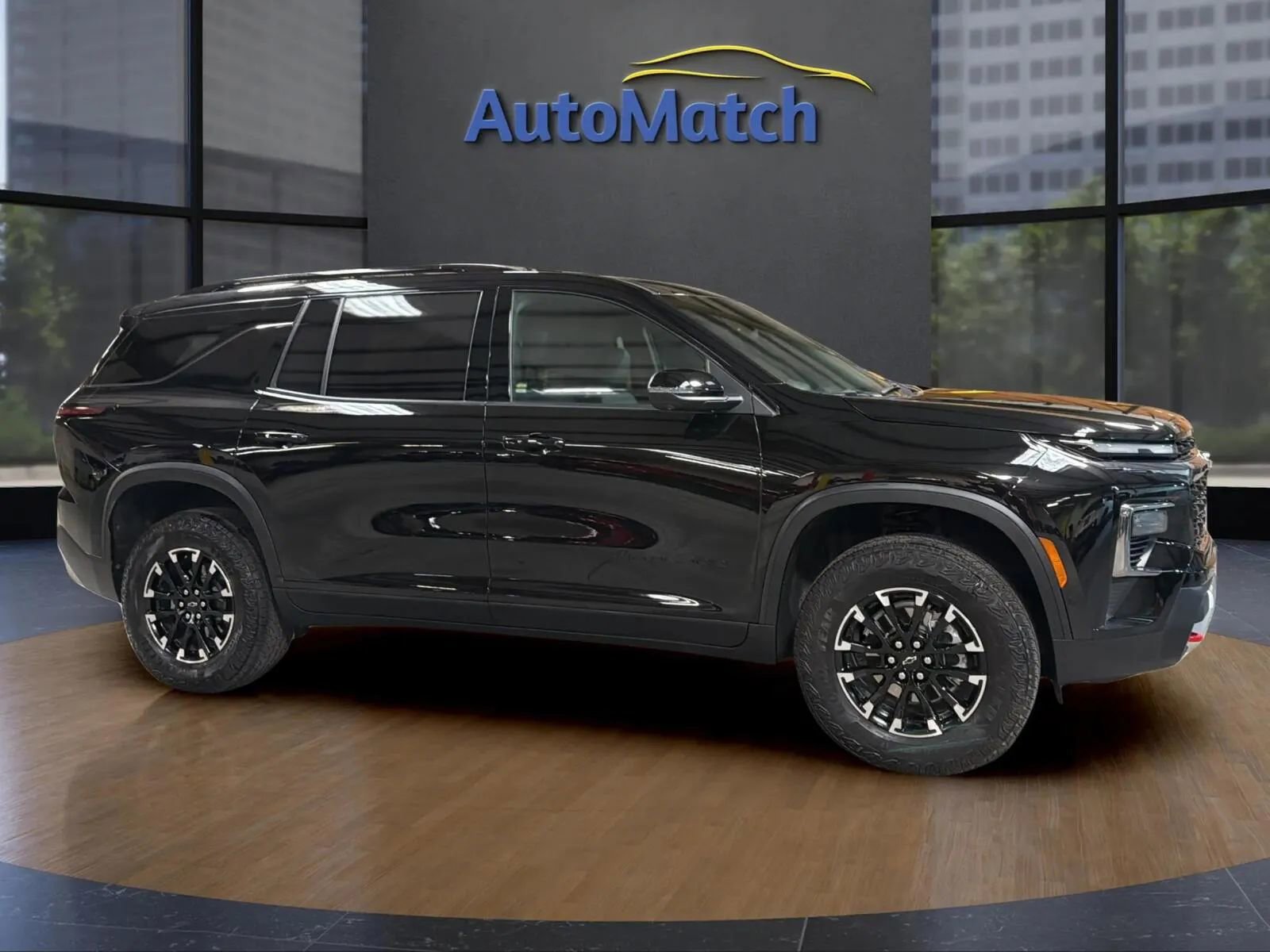 Used 2025 Chevrolet Traverse Z71 w/ Driver Confidence Package AWD/4WD image 14