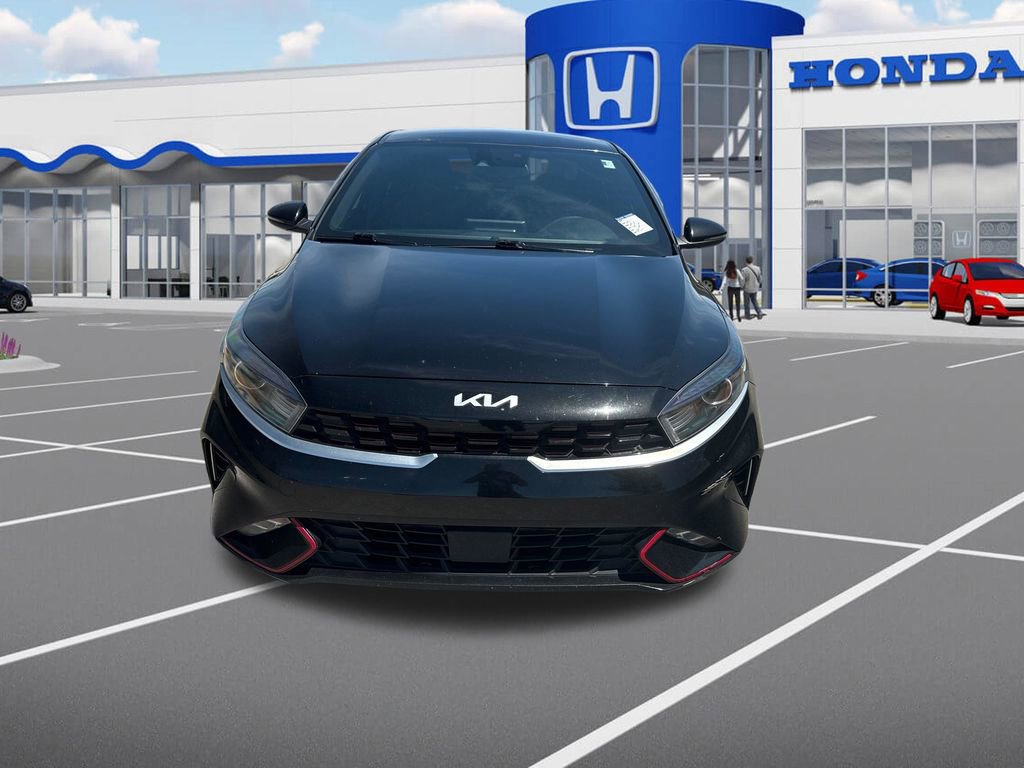 Used 2022 Kia Forte GT-Line w/ GT-Line Technology Package image 2