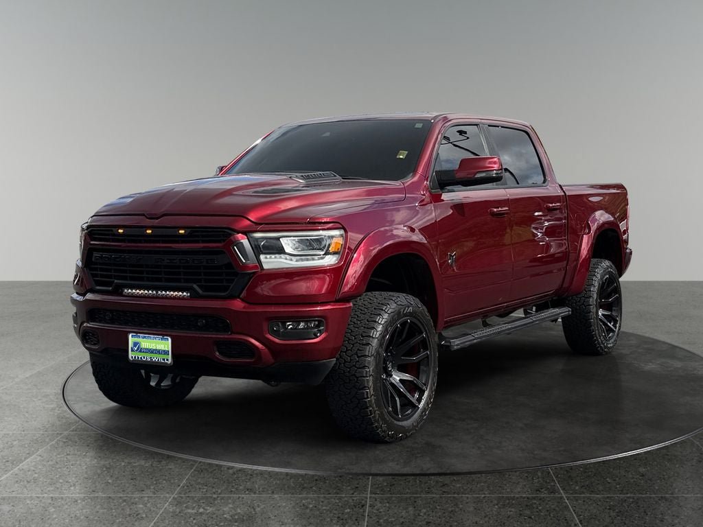 Used 2024 RAM 1500 Laramie AWD/4WD image 3