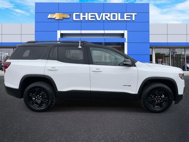 Certified 2023 GMC Acadia AT4 image 4