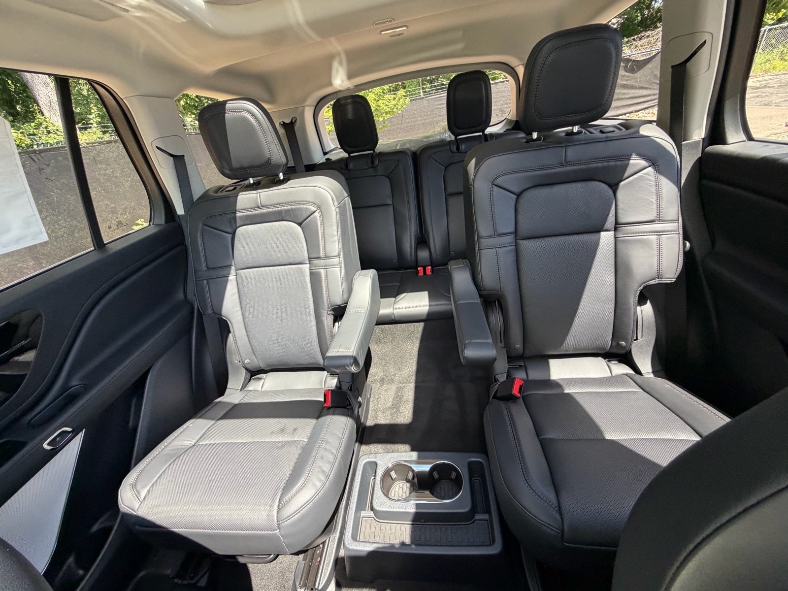 New 2026 Lincoln Aviator Reserve AWD/4WD image 38
