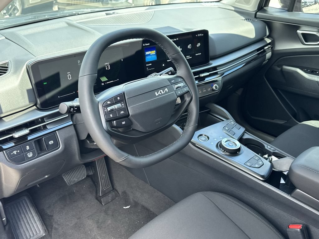 New 2027 Kia Sportage S FWD image 16