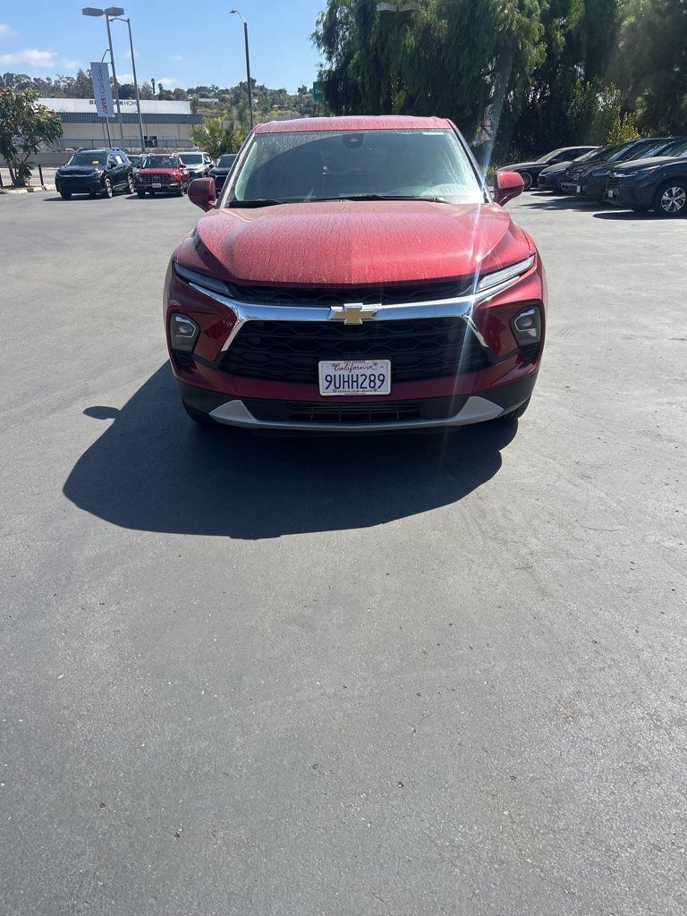 Used 2025 Chevrolet Blazer LT AWD/4WD image 4