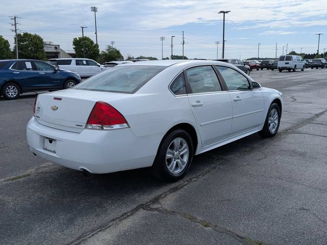 Used 2016 Chevrolet Impala Limited LS FWD image 3