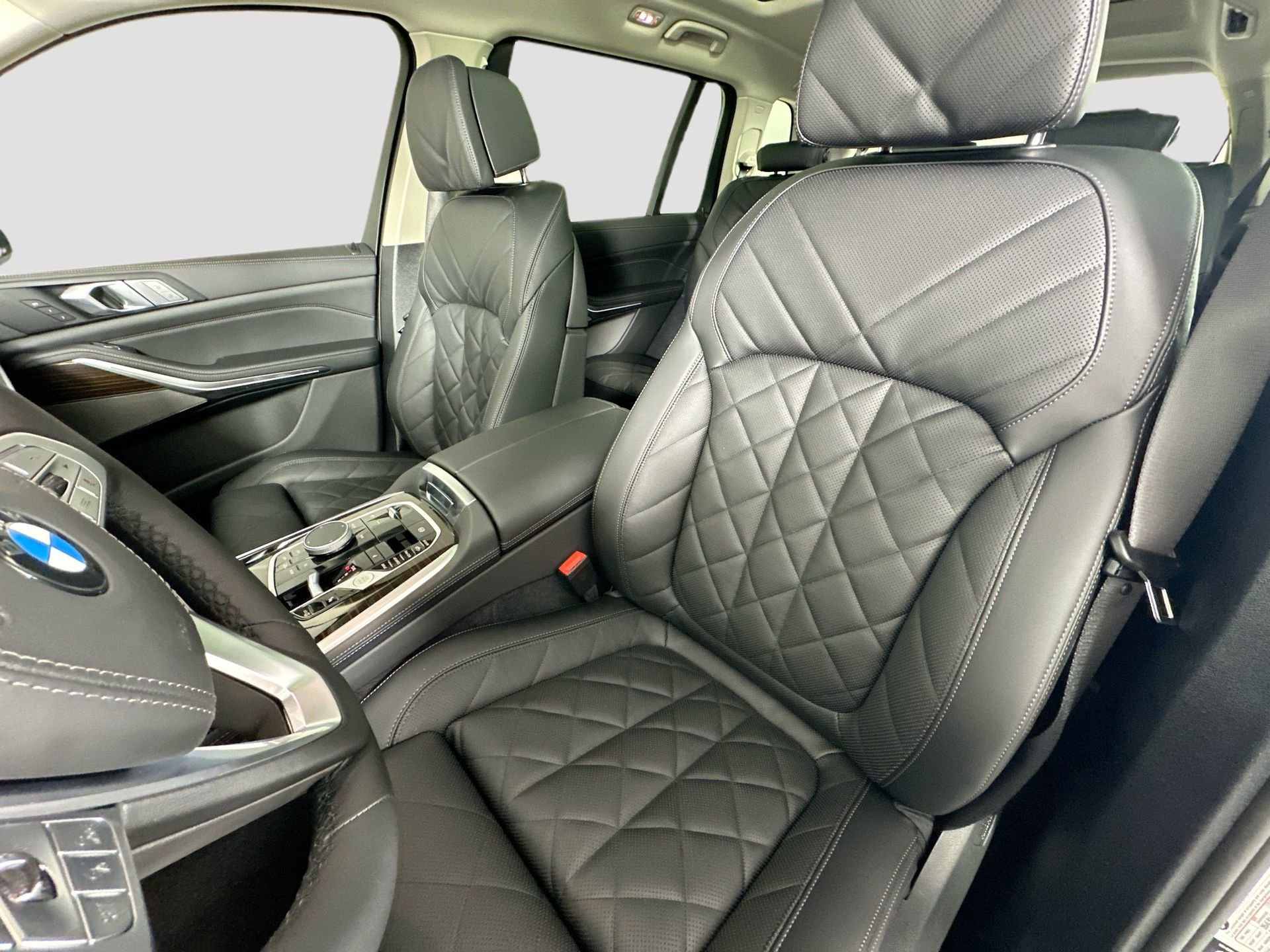 New 2026 BMW X7 xDrive40i image 21