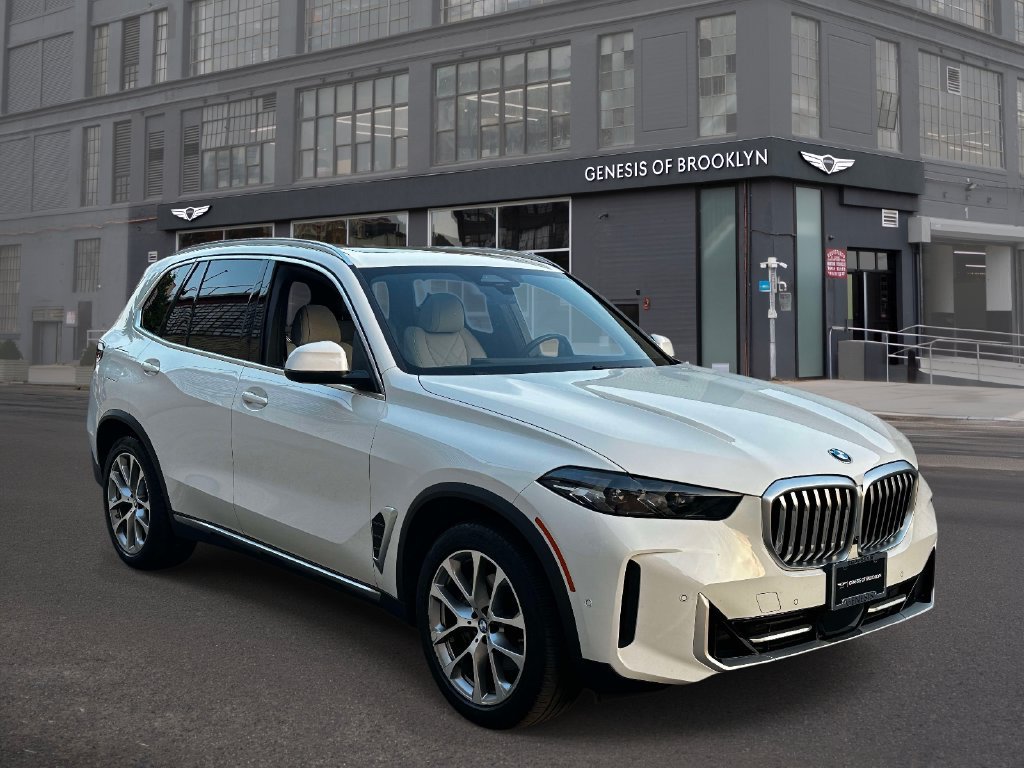 Used 2024 BMW X5 xDrive40i AWD/4WD image 7