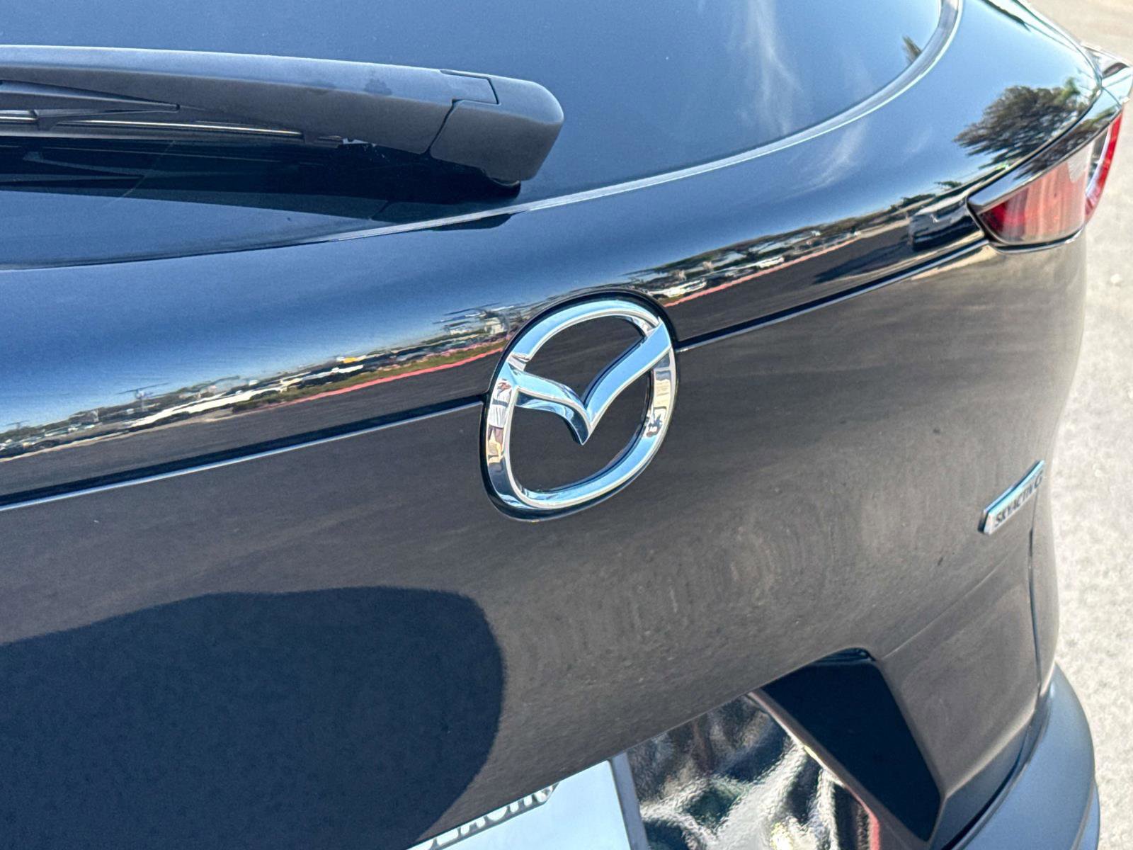 Certified 2025 MAZDA CX-30 AWD 2.5 S w/ Premium Package image 6