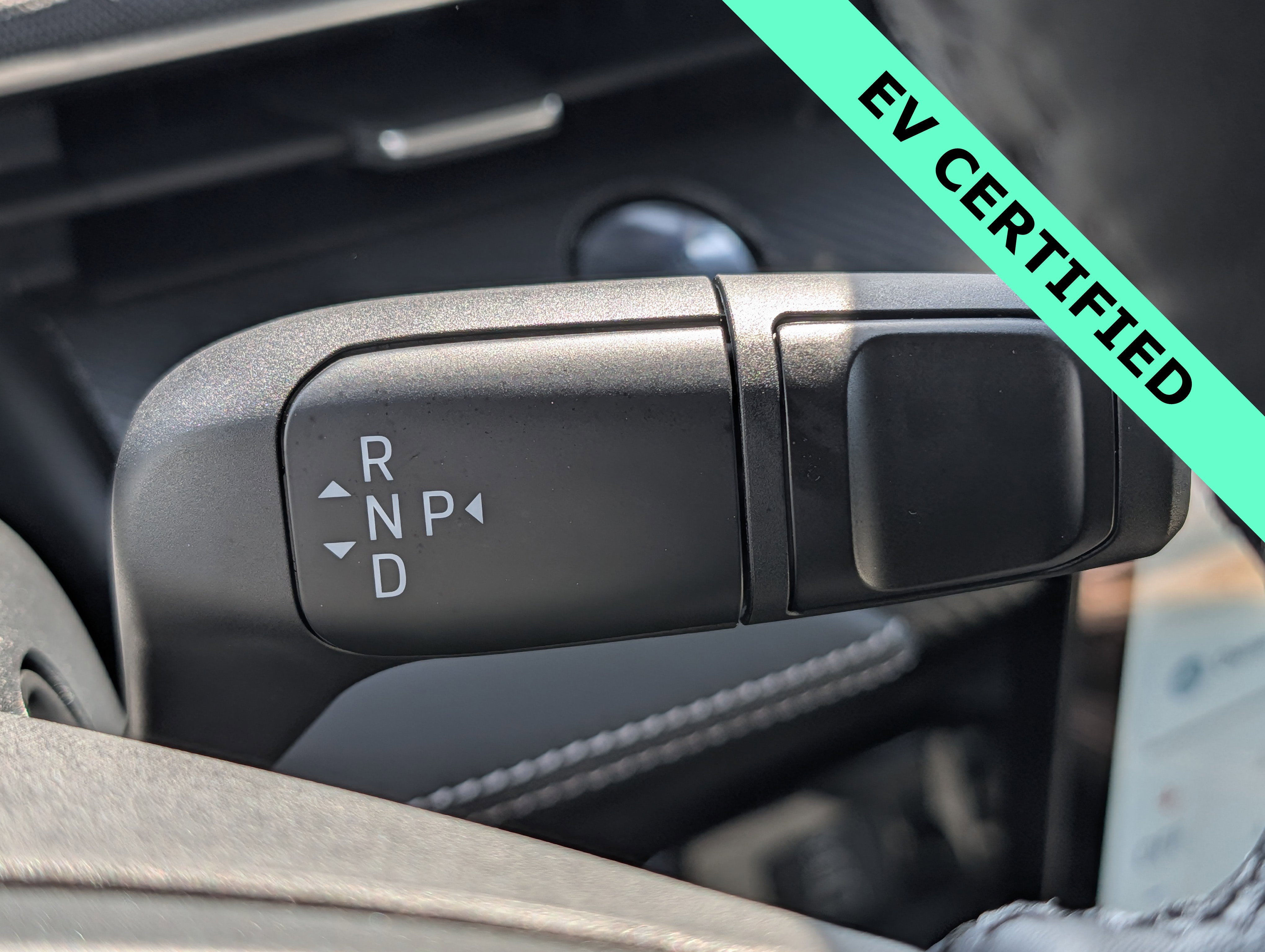 Certified 2025 Ford Mustang Mach-E Select image 30