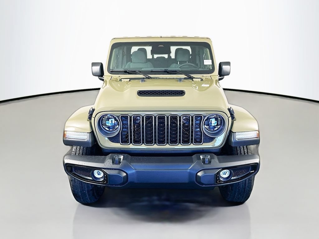 New 2026 Jeep Gladiator Sport AWD/4WD image 2