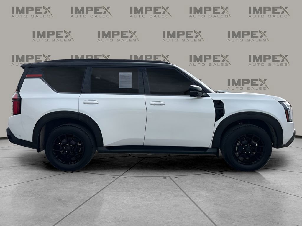Used 2025 Nissan Armada PRO-4X image 6
