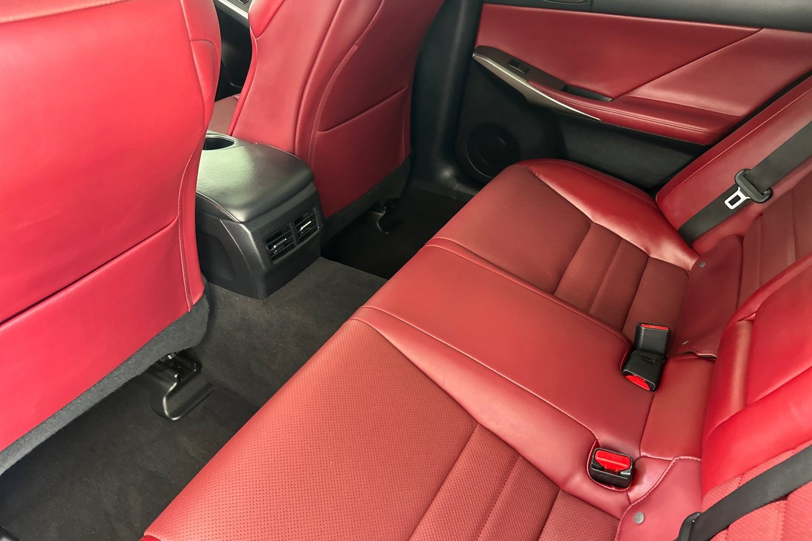 Used 2018 Lexus IS 300 F Sport RWD image 15