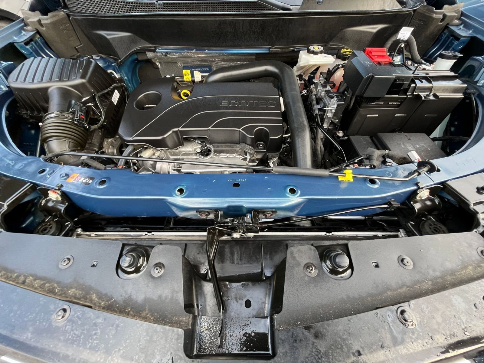 Used 2025 Chevrolet Equinox LT image 32