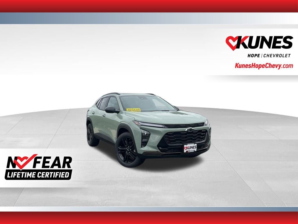 New 2026 Chevrolet Trax ACTIV w/ Sunroof Package