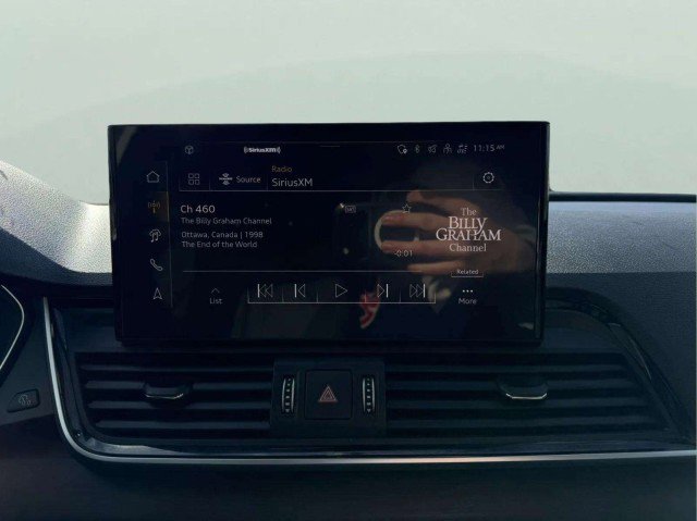 Certified 2025 Audi Q5 2.0T Premium Plus w/ Premium Plus Package image 13