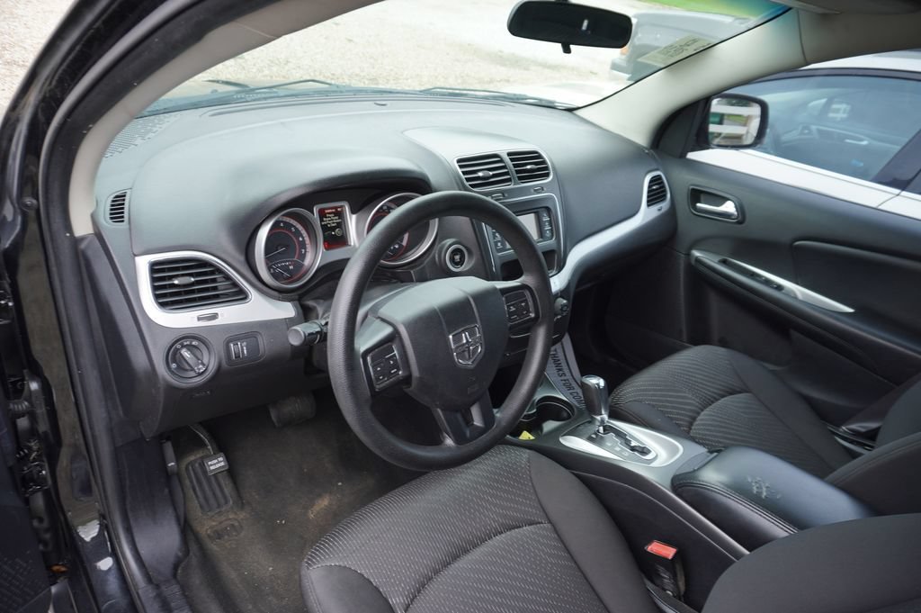 Used 2015 Dodge Journey FWD image 3