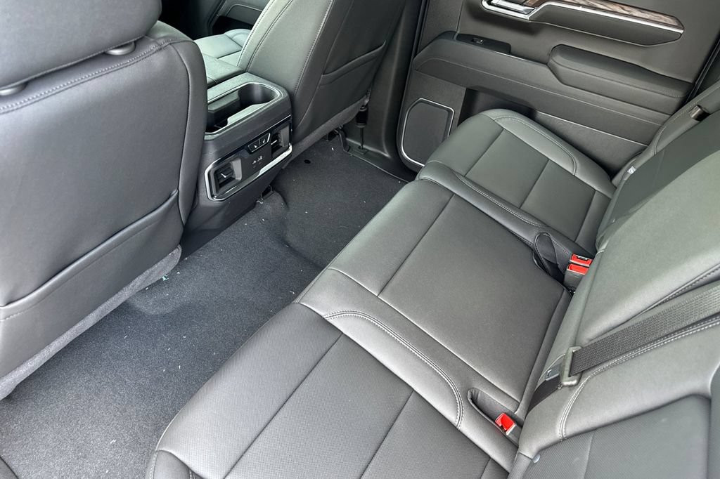 New 2026 GMC Sierra 1500 SLT w/ SLT Premium Plus Package AWD/4WD image 14