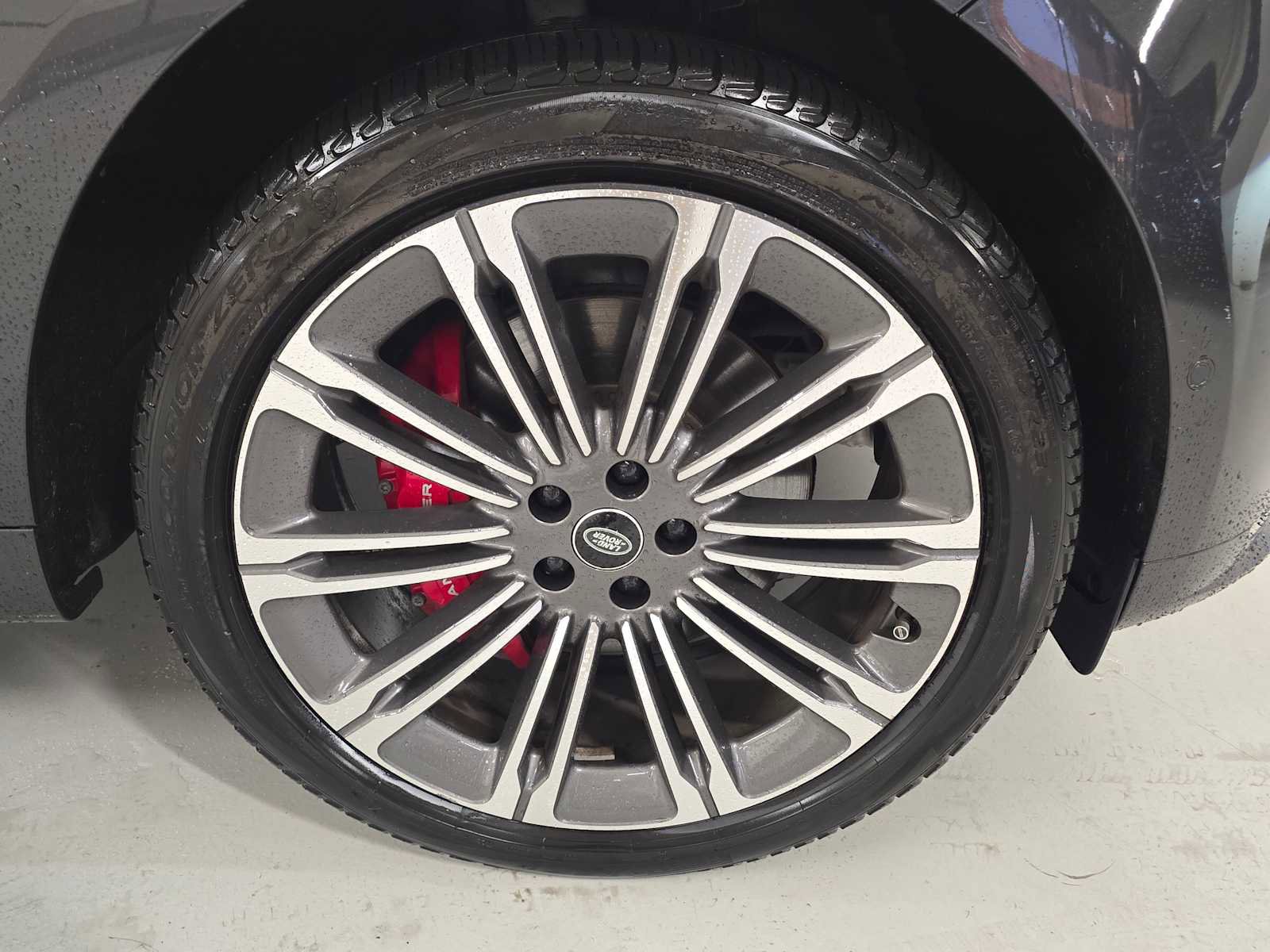 Used 2023 Land Rover Range Rover Sport SE Dynamic image 9