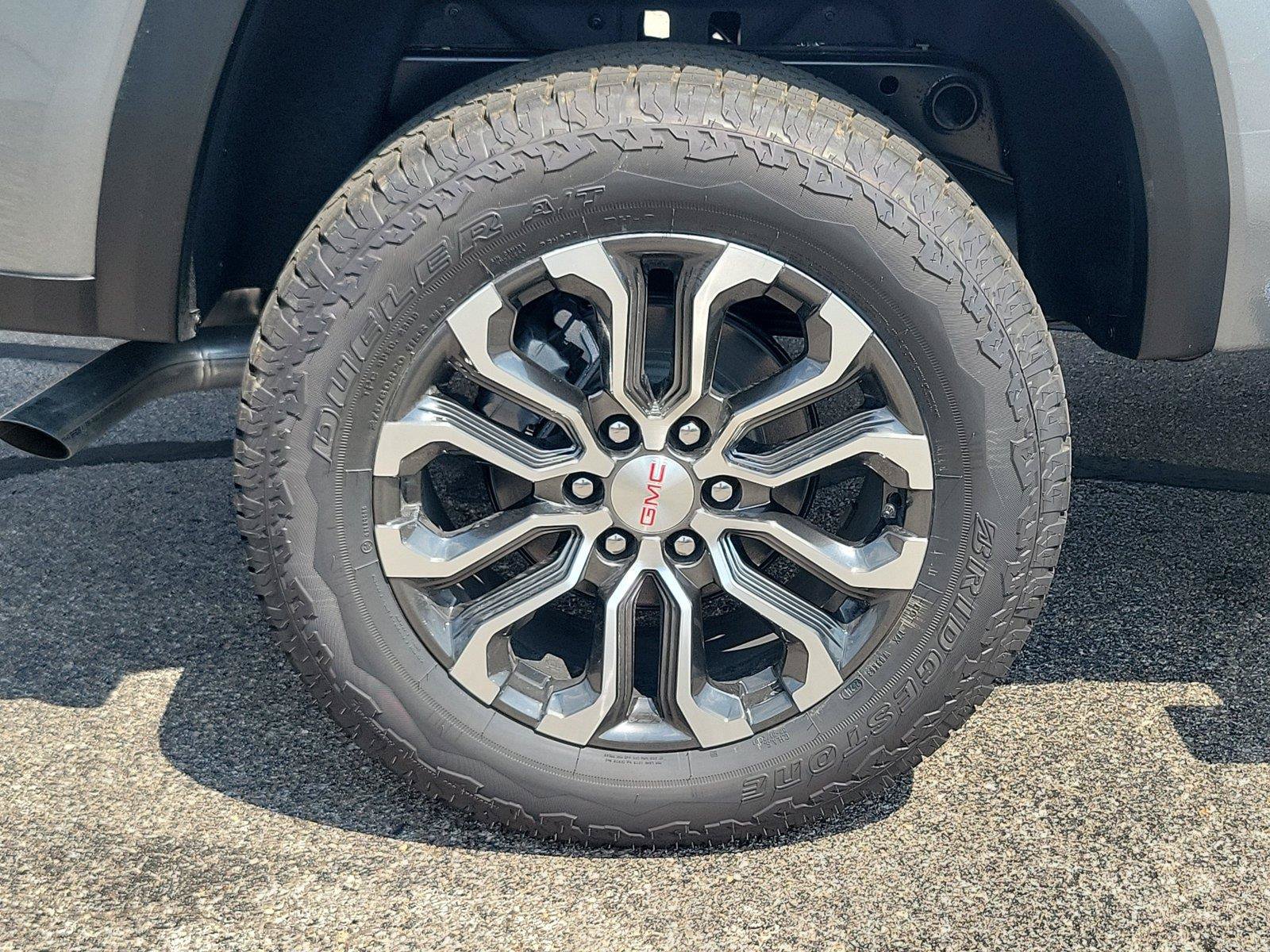 New 2026 GMC Canyon Denali AWD/4WD image 5