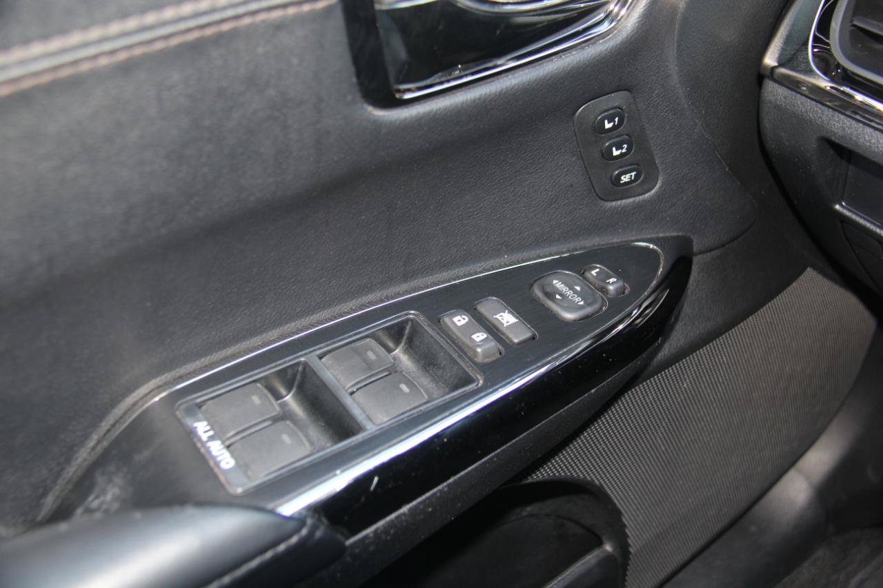Used 2016 Toyota Avalon XLE Premium FWD image 15