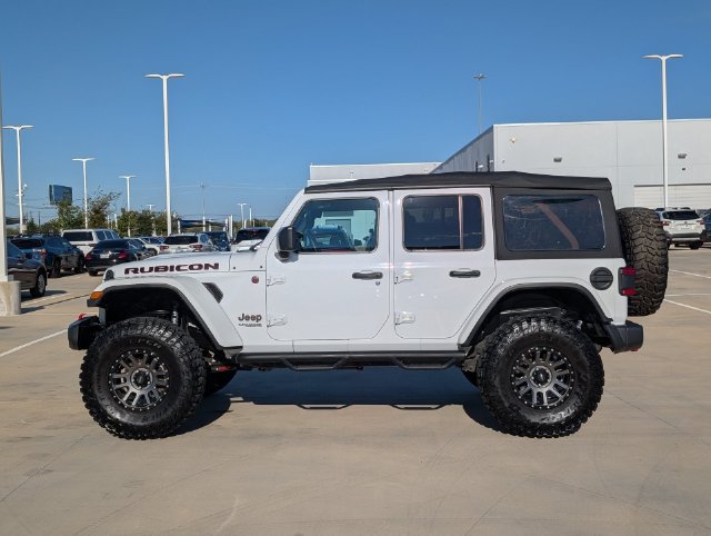 Used 2018 Jeep Wrangler Unlimited Rubicon AWD/4WD image 3