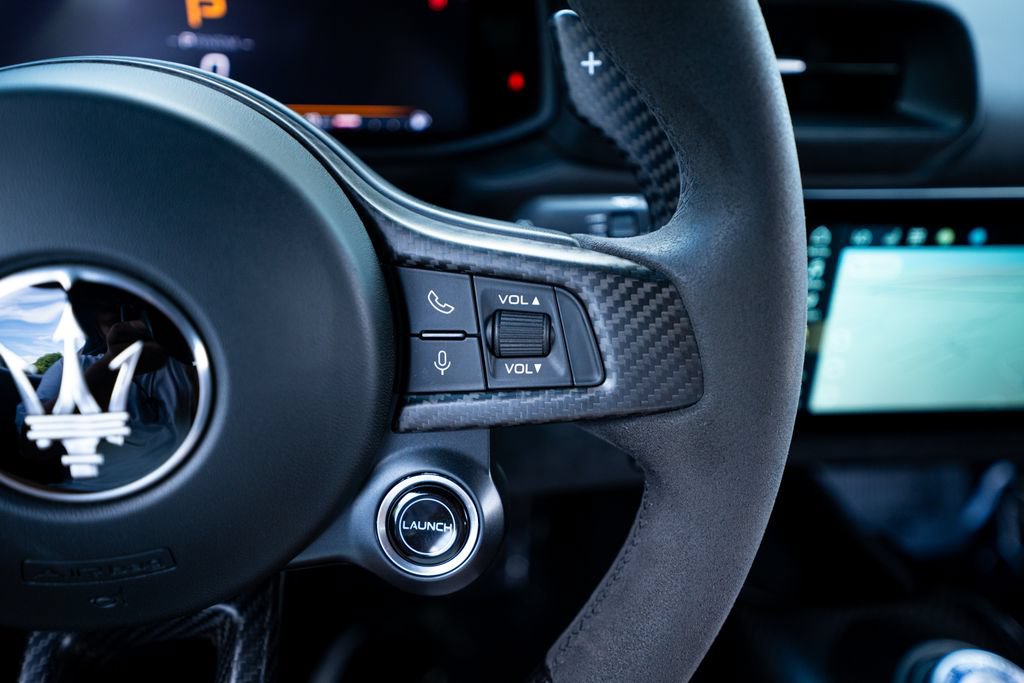 Used 2022 Maserati MC20 Coupe RWD image 35