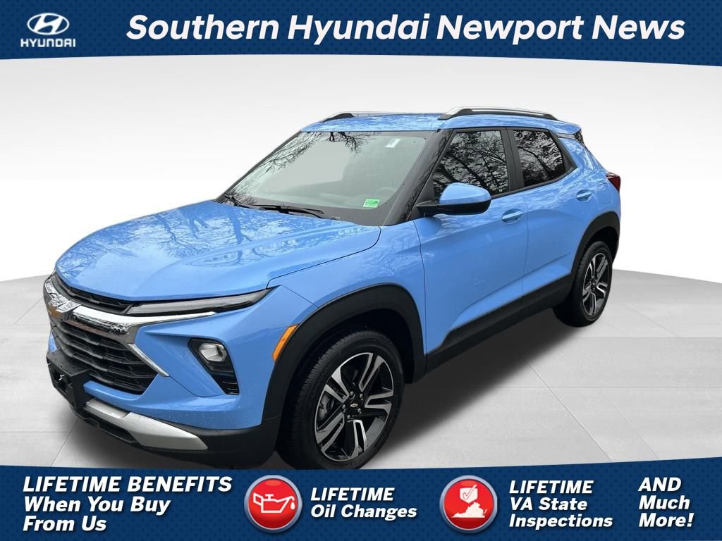 Used 2024 Chevrolet TrailBlazer LT w/ Driver Confidence Package