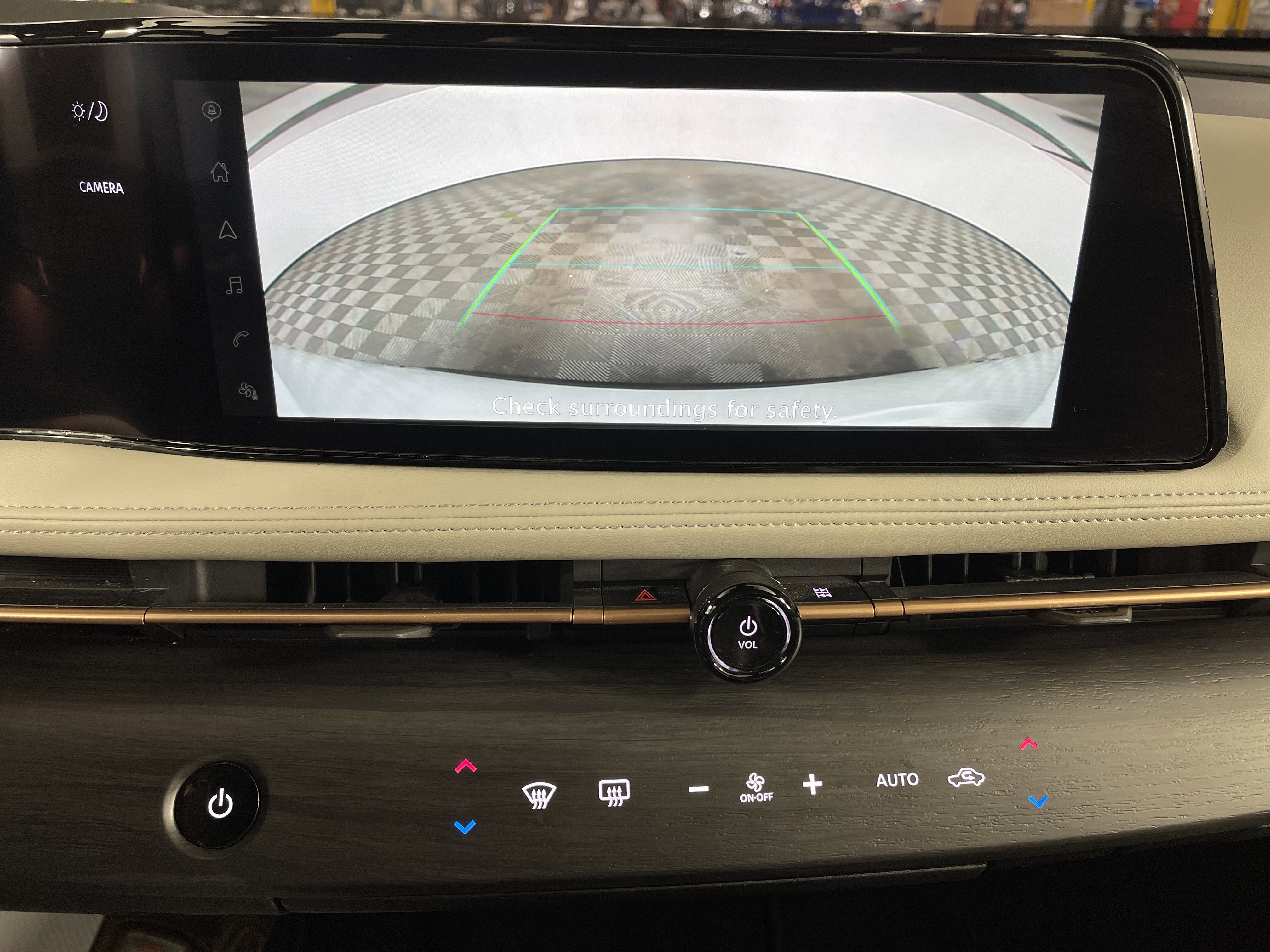 Used 2023 Nissan Ariya FWD image 23