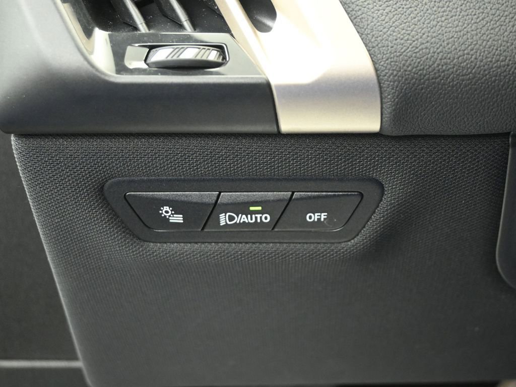 Used 2024 BMW iX M60 image 19