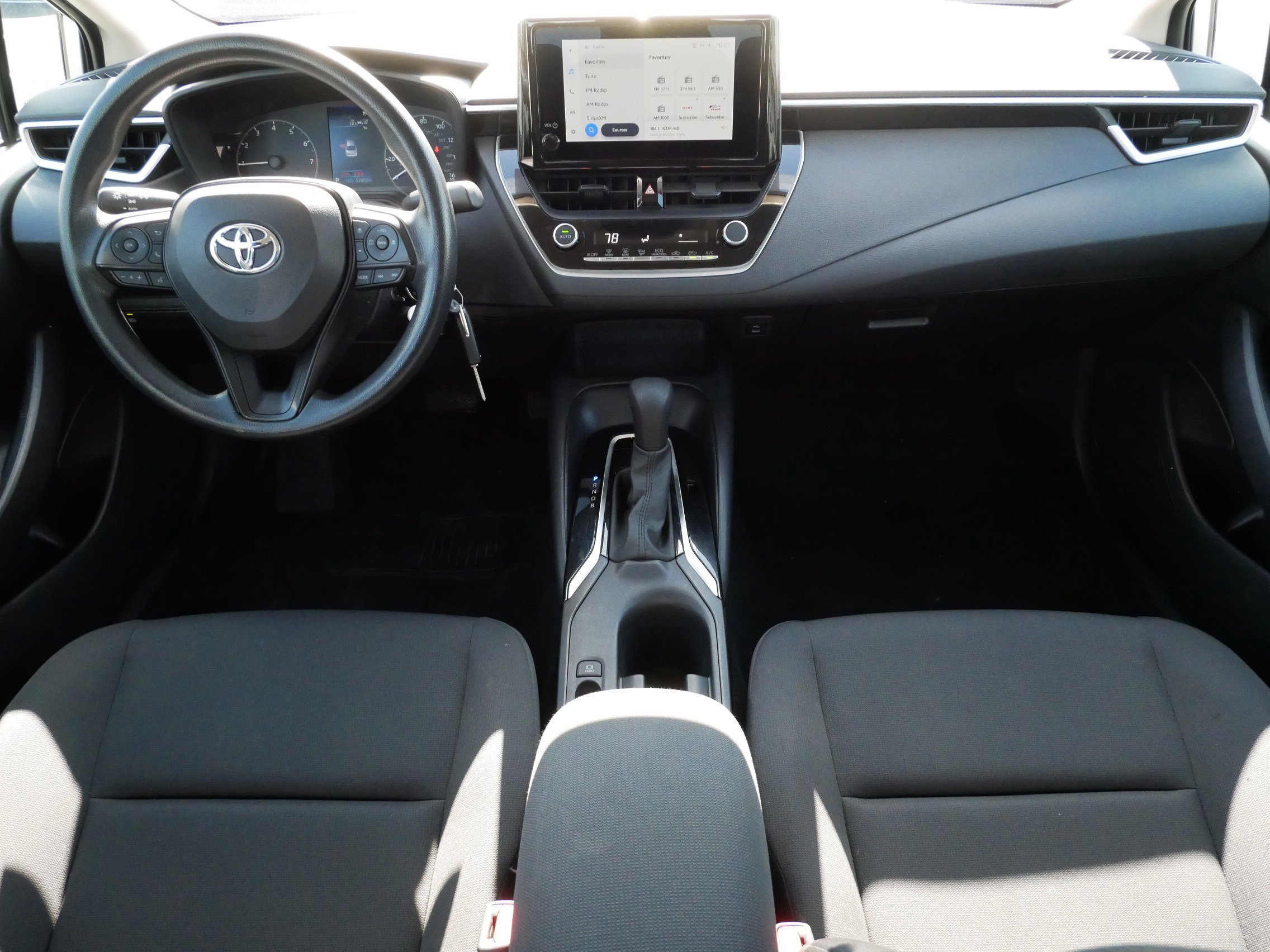 Certified 2023 Toyota Corolla LE image 10