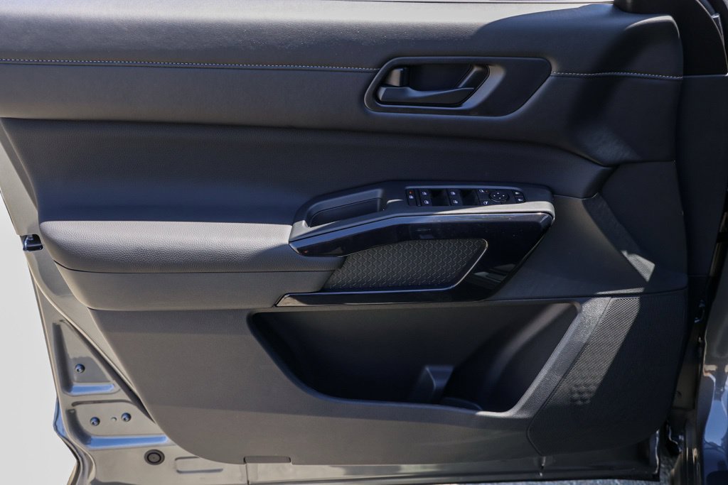 New 2026 Nissan Pathfinder SV FWD image 23