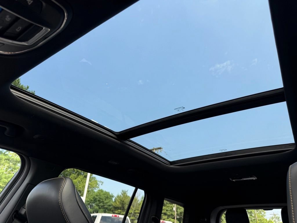 New 2026 Jeep Grand Cherokee L Limited AWD/4WD image 33