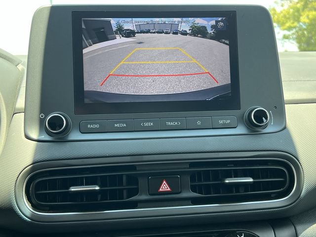 Used 2022 Hyundai Kona SE w/ Cargo Package FWD image 18