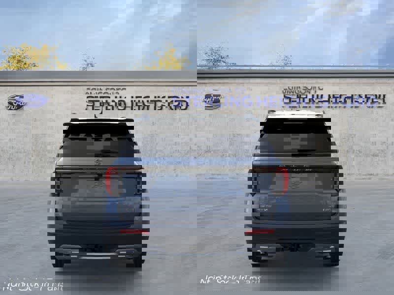 New 2026 Ford Explorer Active w/ Active Comfort Package image 5