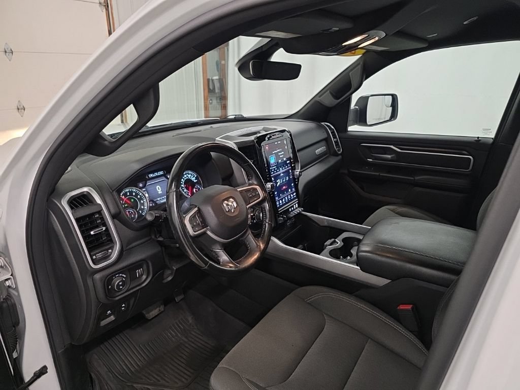 Used 2021 RAM 1500 Big Horn AWD/4WD image 14