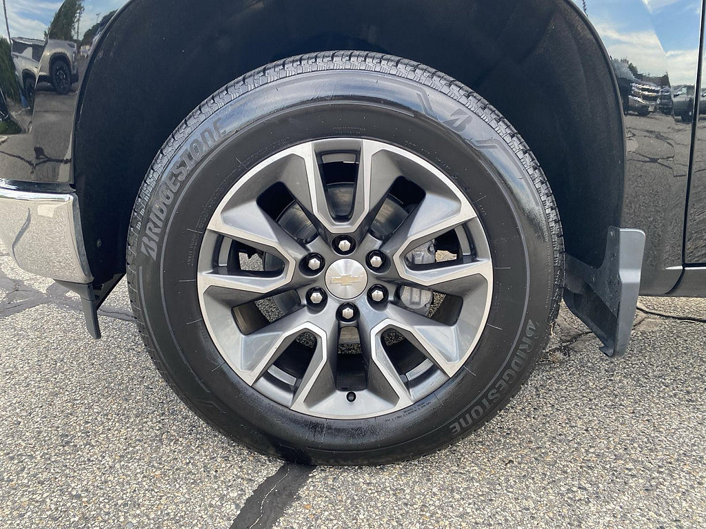 Certified 2023 Chevrolet Silverado 1500 LT AWD/4WD image 38