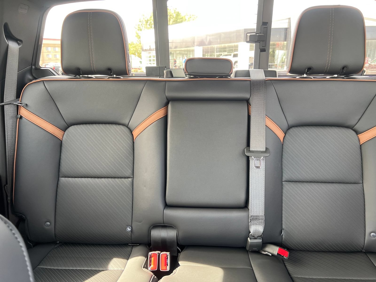 New 2026 GMC Canyon AT4 w/ Technology Plus Package AWD/4WD image 32