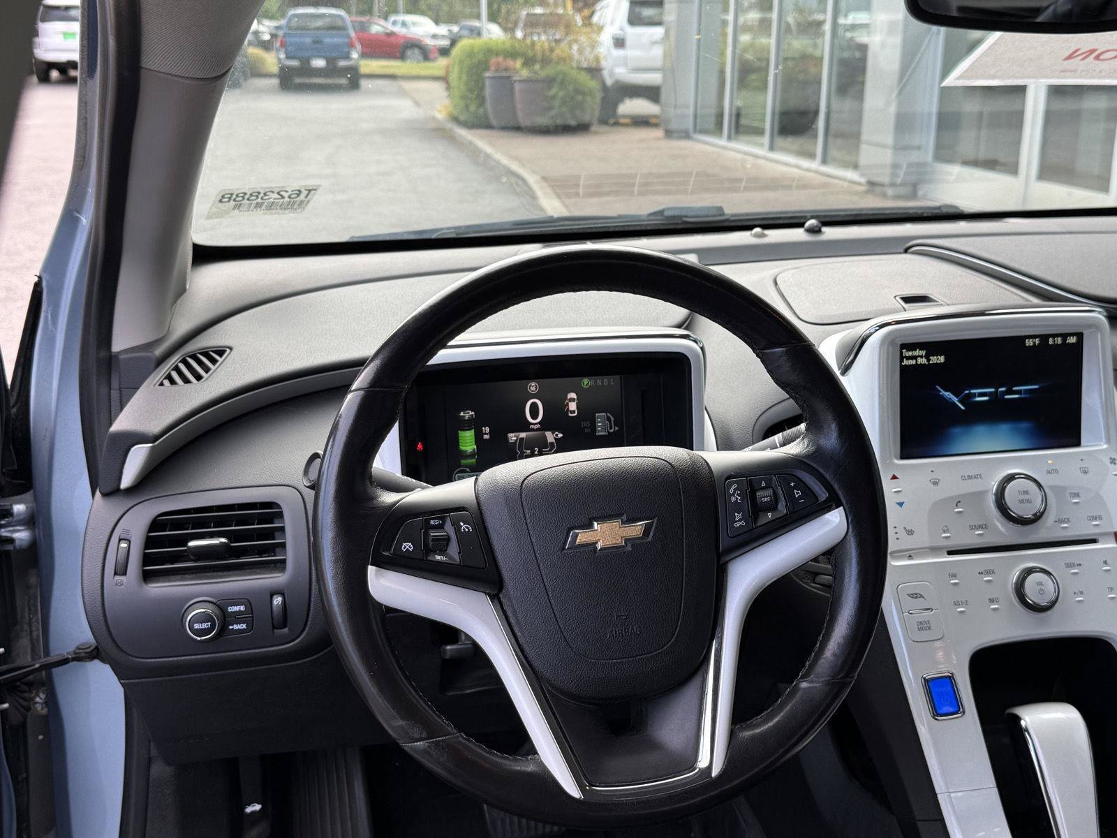 Used 2013 Chevrolet Volt w/ Enhanced Safety Package 1 FWD image 11