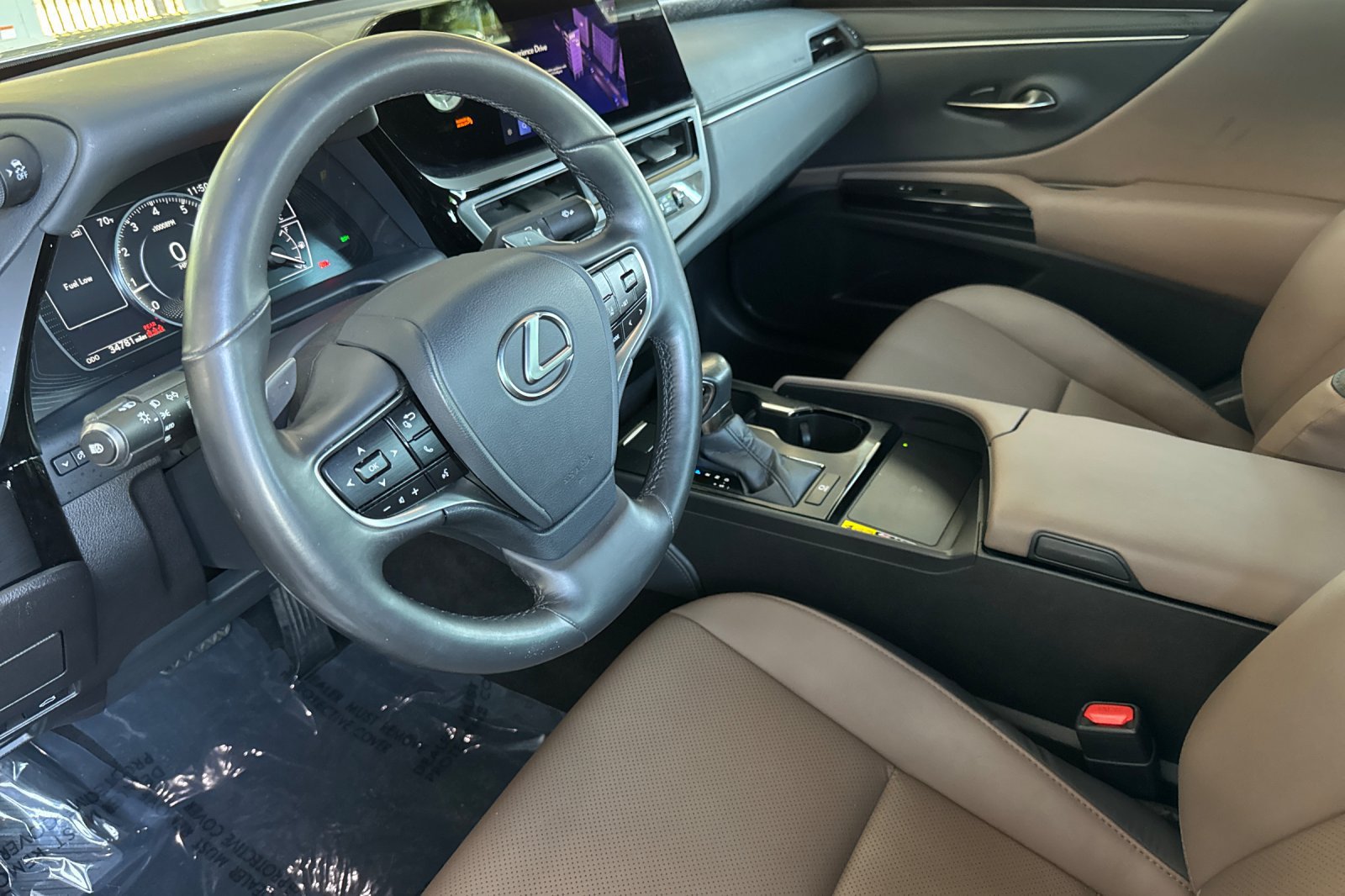 Used 2024 Lexus ES 350 w/ Premium Package FWD image 11