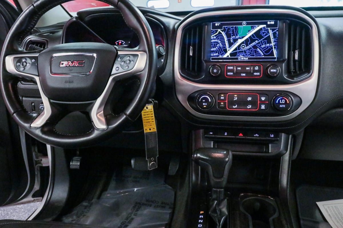 Used 2016 GMC Canyon SLE w/ SLE Convenience Package RWD image 21