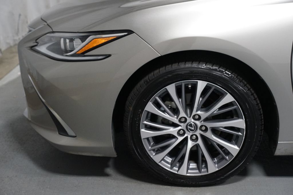 Used 2021 Lexus ES 350 w/ Premium Package FWD image 5
