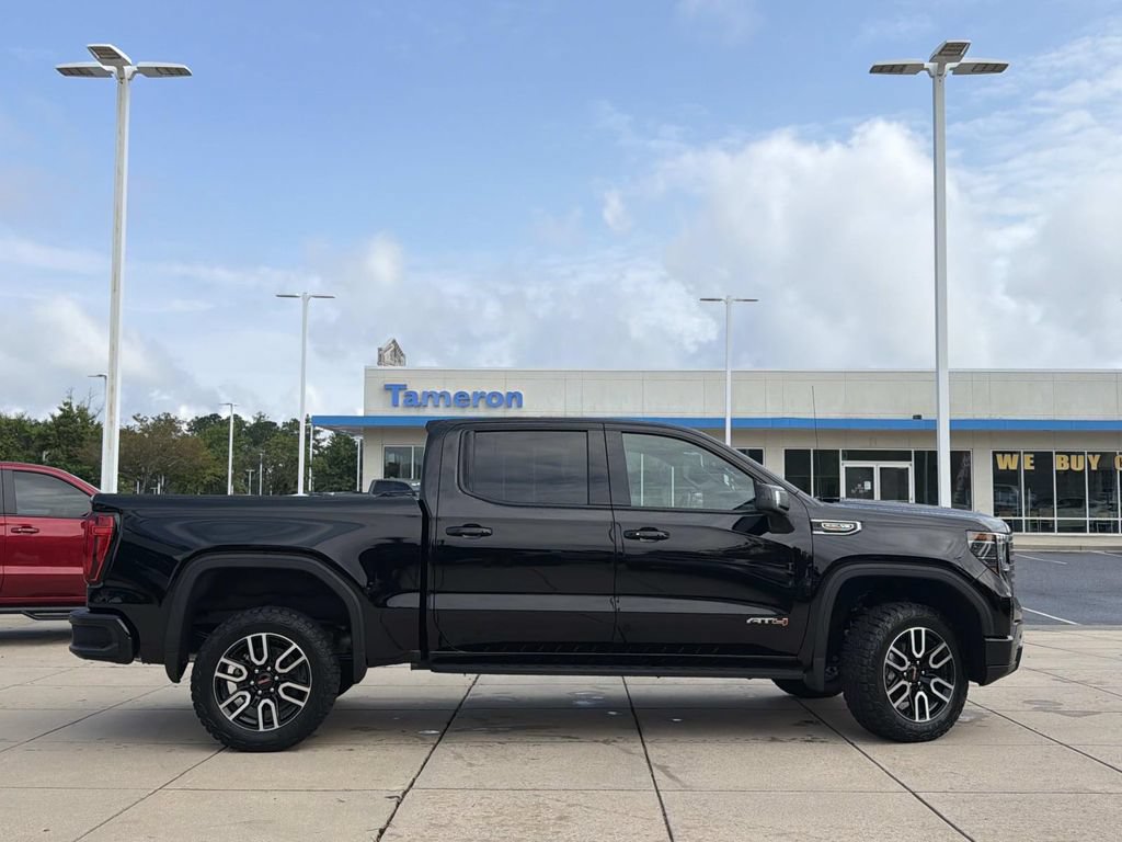 Used 2026 GMC Sierra 1500 AT4 w/ Technology Package AWD/4WD image 3