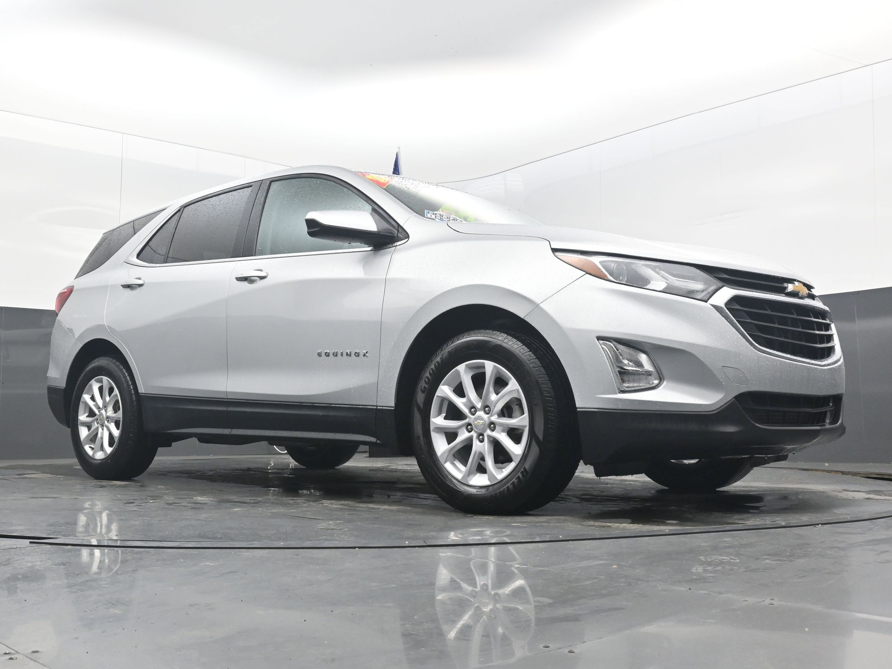 Used 2020 Chevrolet Equinox LT image 25