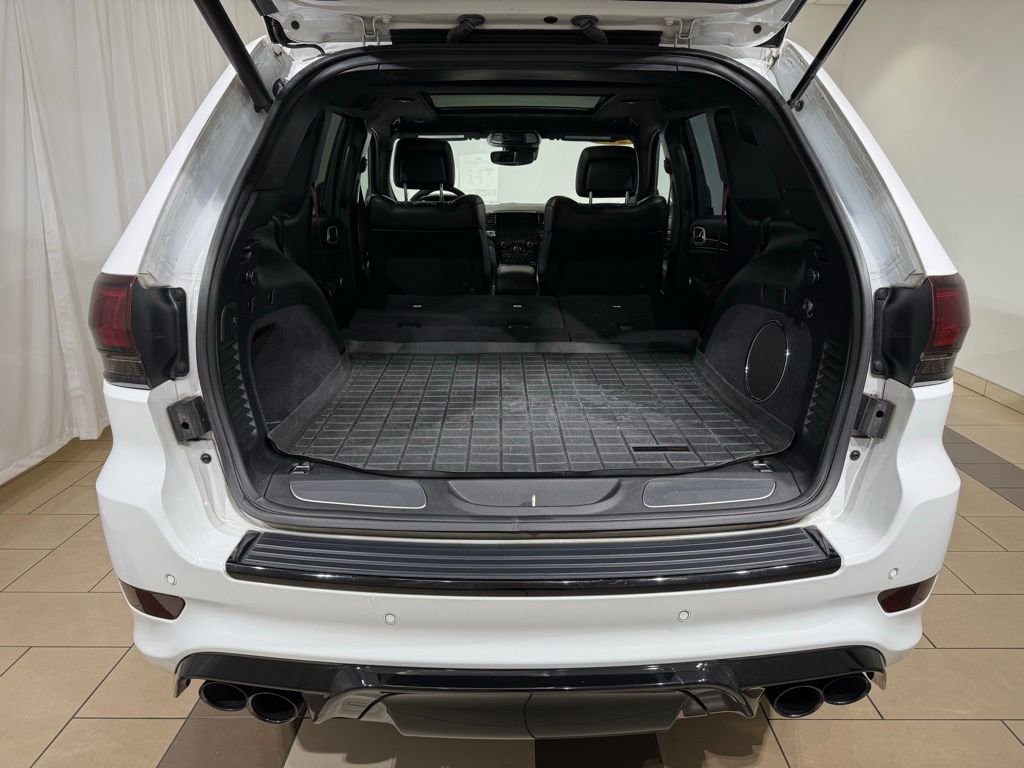 Used 2020 Jeep Grand Cherokee Trackhawk image 12