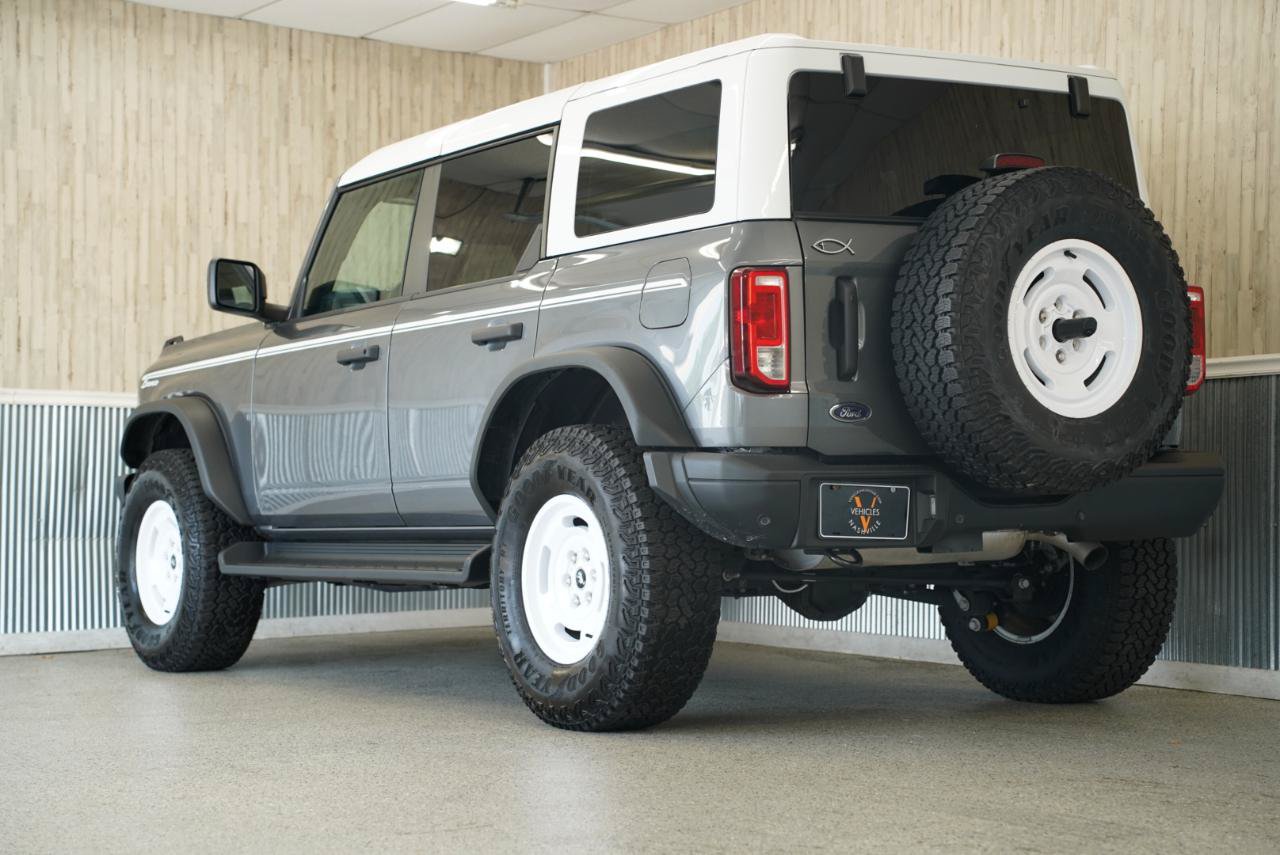 Used 2025 Ford Bronco Heritage Edition AWD/4WD image 7