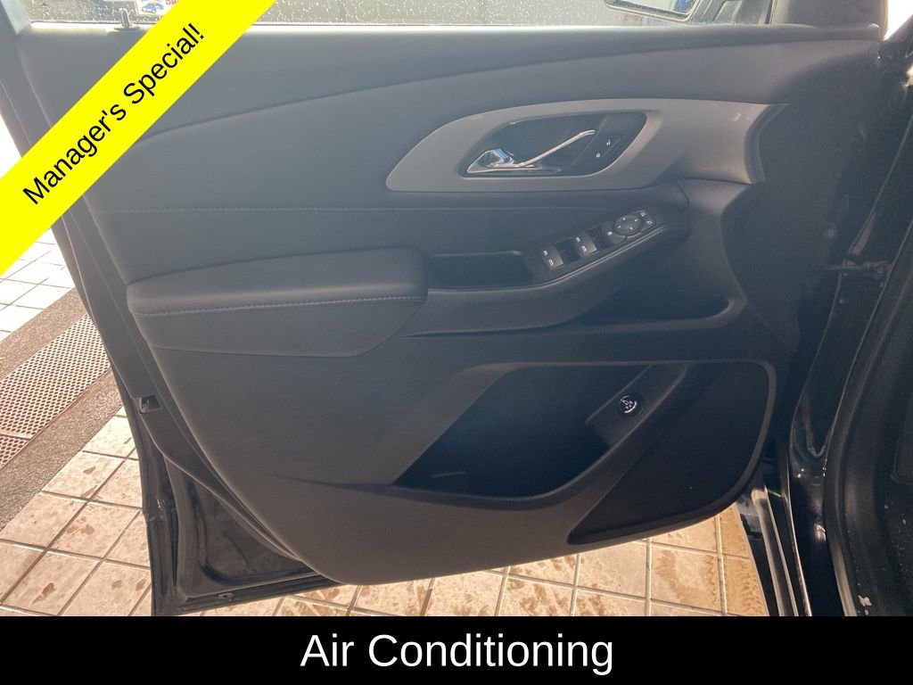 Used 2023 Chevrolet Traverse LT w/ LPO, Floor Liner Package image 9