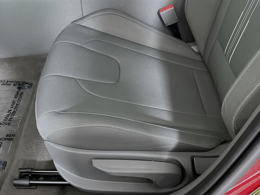 Used 2023 Hyundai Elantra SEL w/ Convenience Package FWD image 30